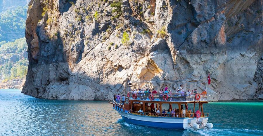 Side: Green Canyon Jeep and Boat Tour with Lunch - Oymapınar Coffee Break and Mountain Views