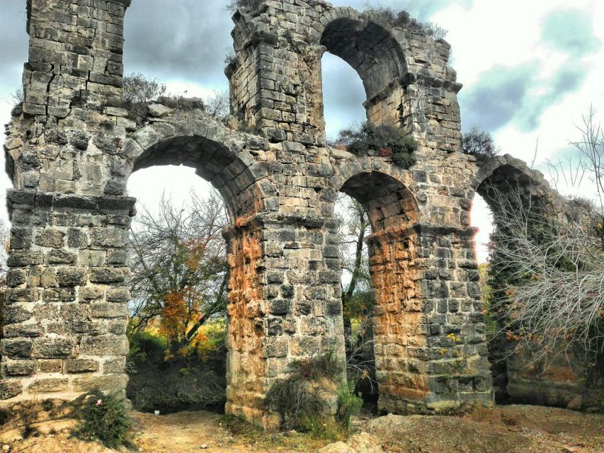 Side:Green Lake Mix Tour - A Day of Nature History & Culture - Seleukia, the ancient city with a major caveat