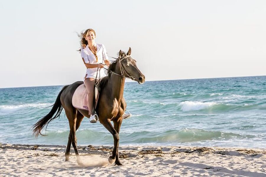 Side: Horseback Riding Tour in Nature - Beach pace, photo opportunities, and optional pictures