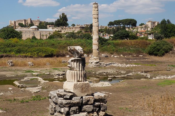 SKIP-THE-LINE: Group & Private Ephesus Tour ENTRY FEE & LUNCH - Ephesus: marble streets, a great theatre, and the Library of Celsus