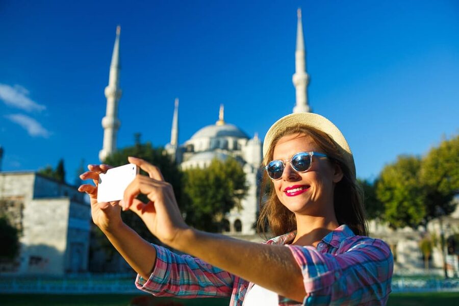 Skip-the-Line Hagia Sophia Digital Tickets w/Audio Guide - Finding the foreign visitor entrance near Topkapi Palace