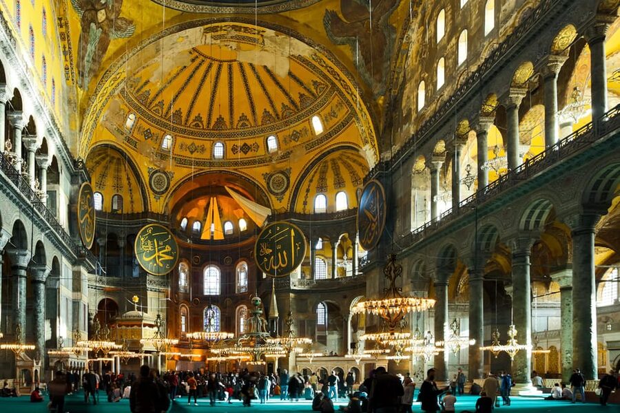 Skip-the-Line Hagia Sophia Digital Tickets w/Audio Guide - The first look at Hagia Sophia’s great interior
