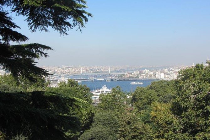 Small-Group Topkapi Palace and Harem Tour with Tickets - Inside the Harem, where family and power met