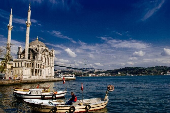 Sunset Cruise with Stop along Asia: Discover Istanbul's Bosphorus - Rumeli Fortress and the Fatih Sultan Mehmet Bridge