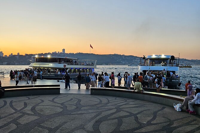 Sunset Cruise with Stop along Asia: Discover Istanbul's Bosphorus - Galata Bridge and the first city views