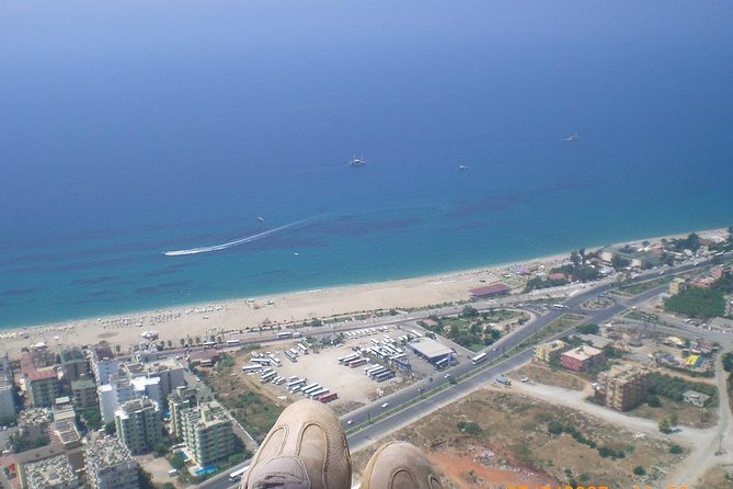 Tandem Paragliding in Alanya - Tourmania and the Alanya Meeting Point