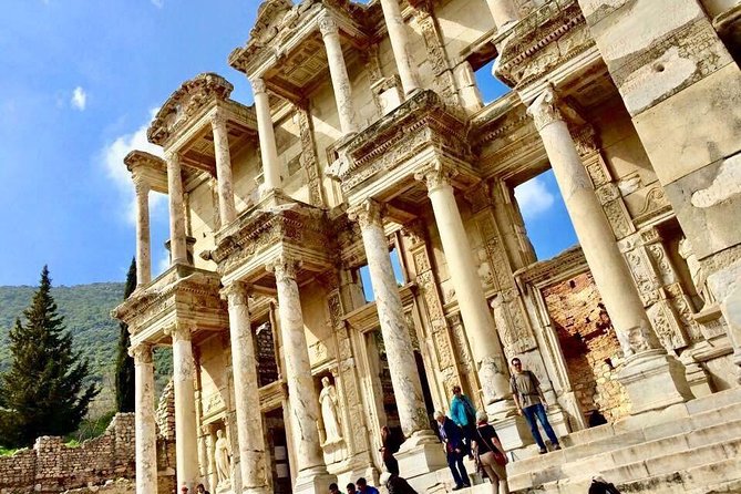 Top-Rated Ephesus and House of Virgin Mary Tour for Cruisers - The Temple of Artemis and Kusadasi Castle