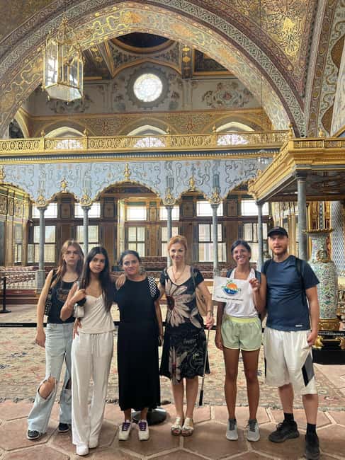 Topkapi Palace & Harem, Skip-the-Line Entry with SMALL GROUP - Who will get the most from this tour