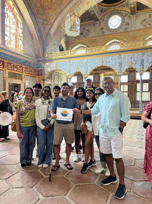 Topkapi Palace & Harem, Skip-the-Line Entry with SMALL GROUP - Meeting near the Spice Market