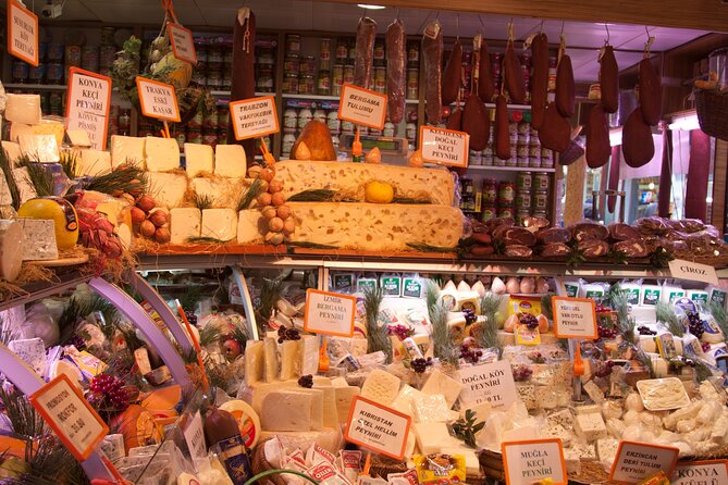 Two Markets, Two Continents with Culinary Backstreets - What the guides add to the food