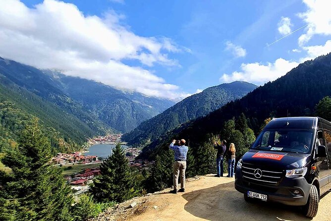 Uzungol Tour: Full-Day Nature Adventure with Tea Factory Visit - Following the Solaklı Valley toward Uzungöl